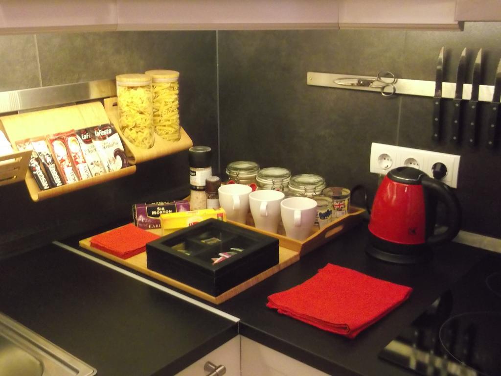Belvarosi Apartmanszallo - Kiskunfélegyháza 外观 照片
