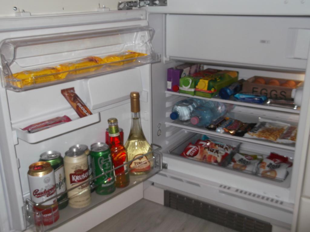 Belvarosi Apartmanszallo - Kiskunfélegyháza 外观 照片