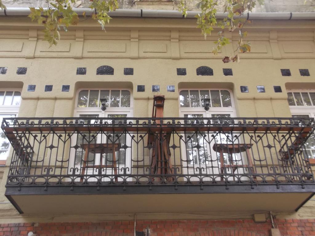 Belvarosi Apartmanszallo - Kiskunfélegyháza 外观 照片