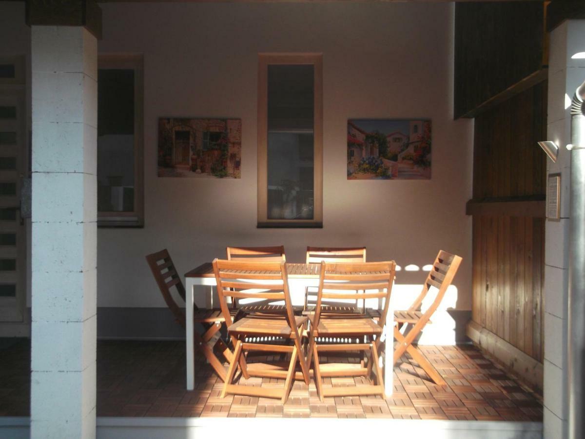Belvarosi Apartmanszallo - Kiskunfélegyháza 外观 照片