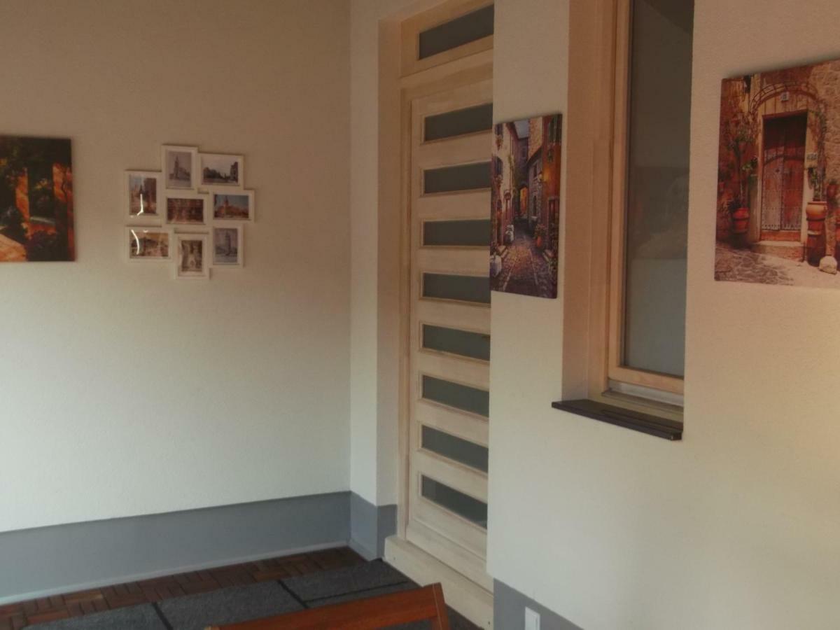 Belvarosi Apartmanszallo - Kiskunfélegyháza 外观 照片