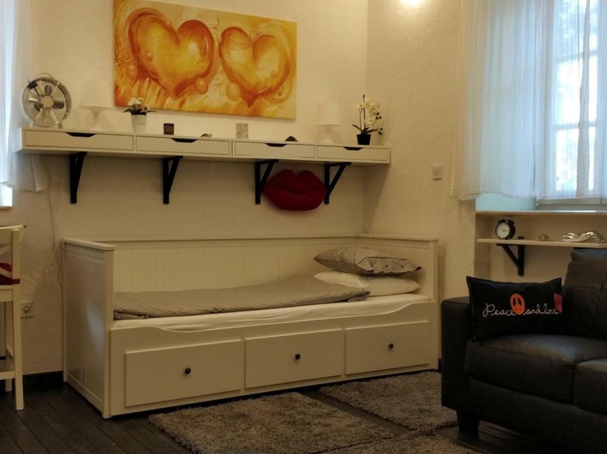 Belvarosi Apartmanszallo - Kiskunfélegyháza 外观 照片